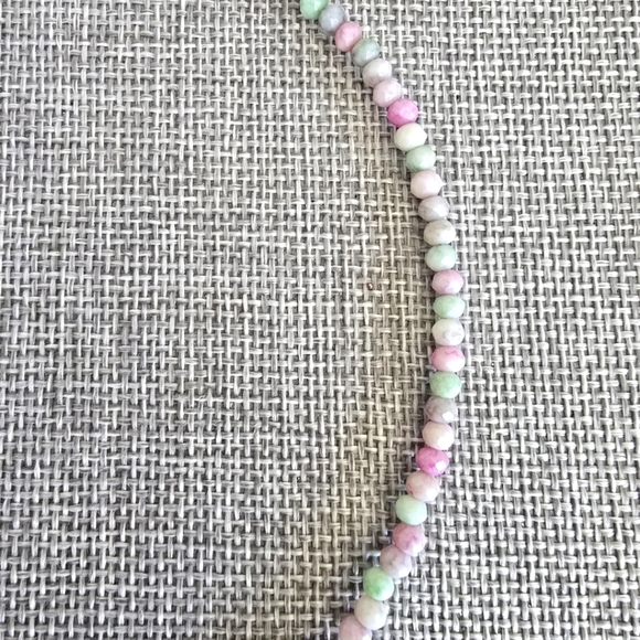 Dainty Beaded Stone Initial Letter G Choker Necklace Pink Purple White 17.5" - Picture 5 of 5